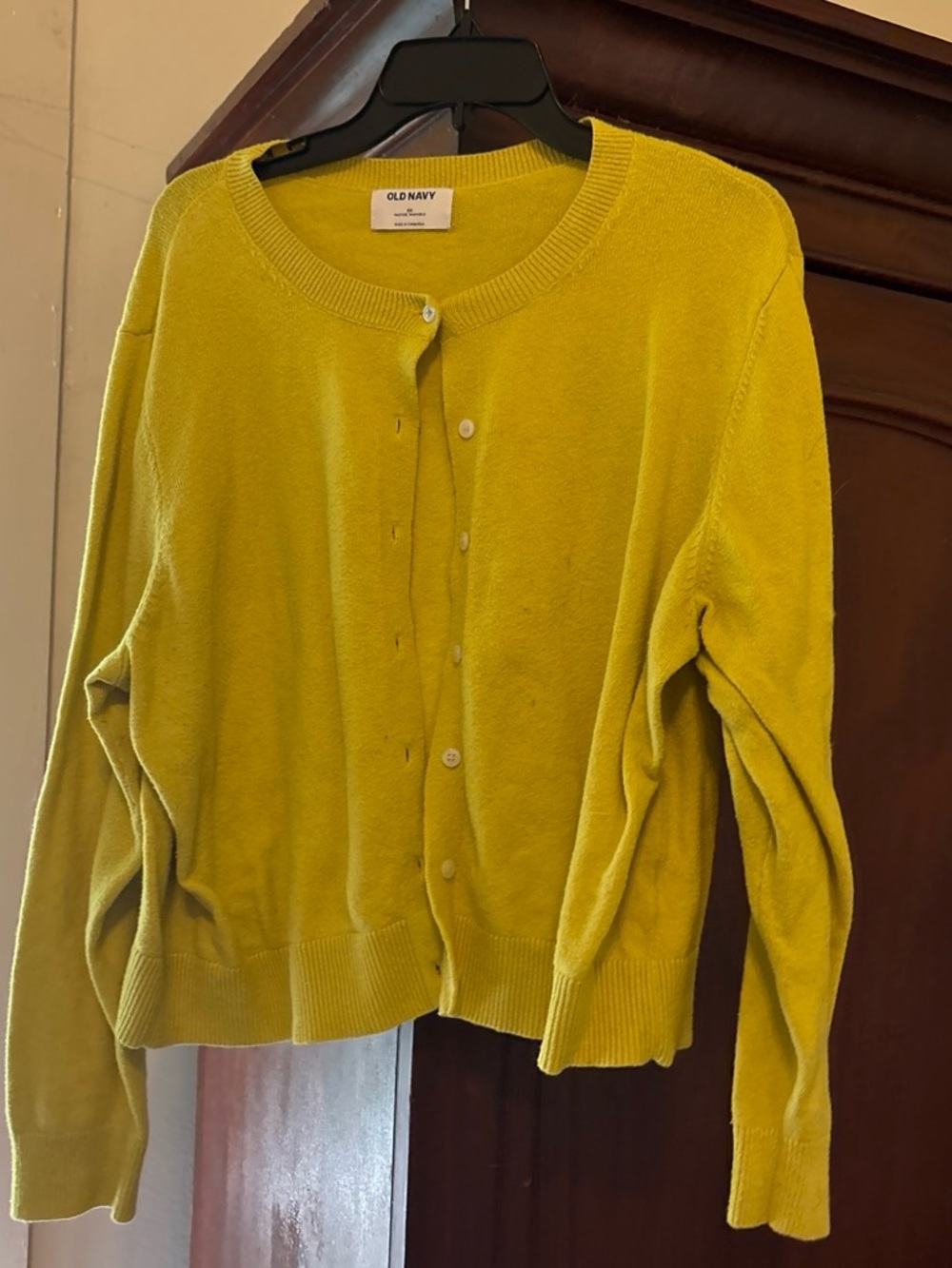 Old Navy Women's Bright Lime Crewneck Button-Front Cardigan